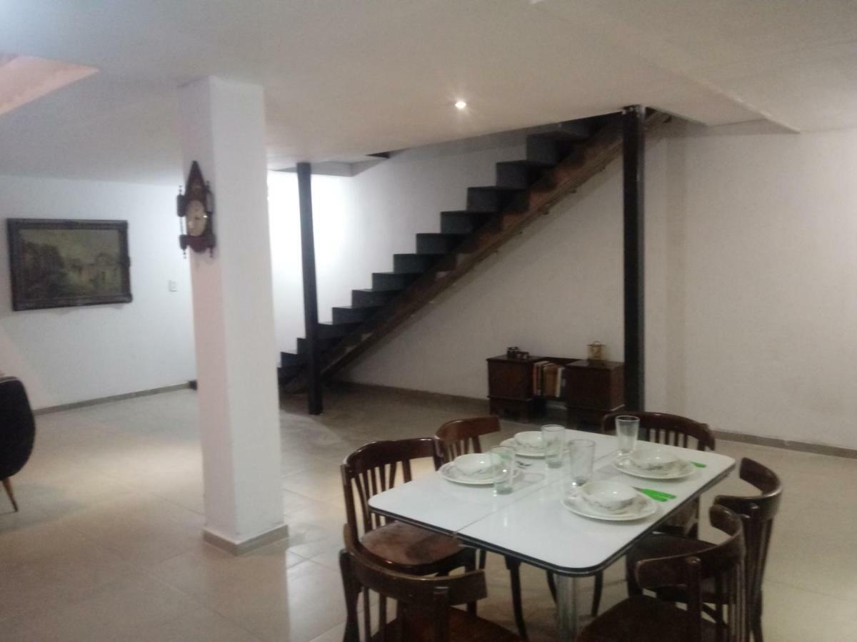 Hermoso dúplex interno en la mejor zona de Mendoza Exterior foto